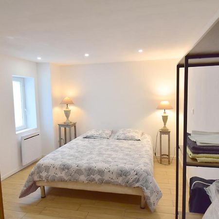 Maison De Ville Entiere Diou  외부 사진